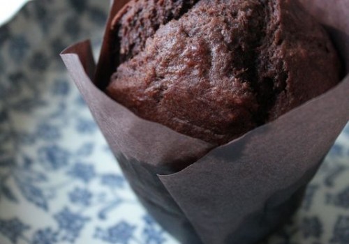 Muffin au chocolat noir & Saumur rouge